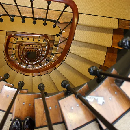 Western Opera Drouot