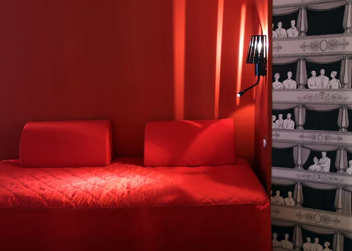 ベスト ウェスタン オペラ ドルーオ ホテル