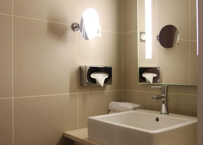 ベスト ウェスタン オペラ ドルーオ ホテル 3*