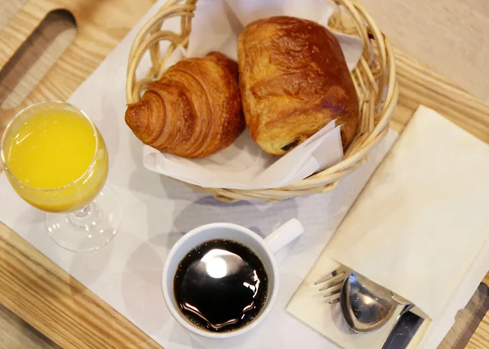 ベスト ウェスタン オペラ ドルーオ ホテル