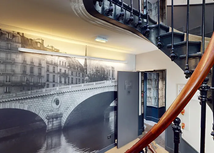 ベスト ウェスタン オペラ ドルーオ ホテル 3*