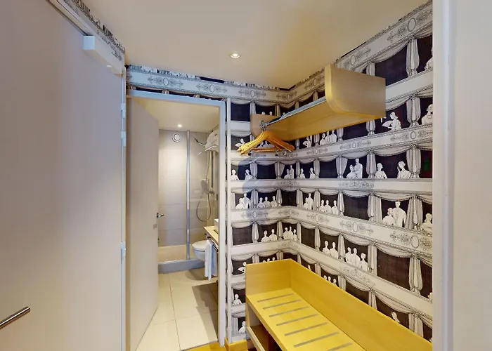 ベスト ウェスタン オペラ ドルーオ 3*