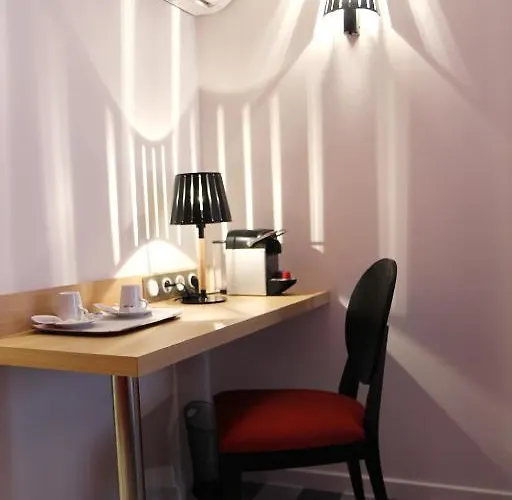 ベスト ウェスタン オペラ ドルーオ ホテル