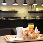 Western Opera Drouot Hotel