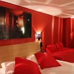 Western Opera Drouot